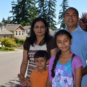 Meet your Posher, Dimpy